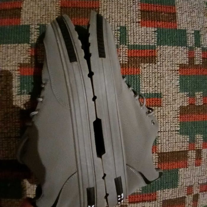 Pantofi,adidași confortabili,marimea 45,5,purtare zilnica,alergare,noi