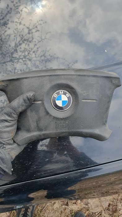 Подушка безопасности водителя BMW e39