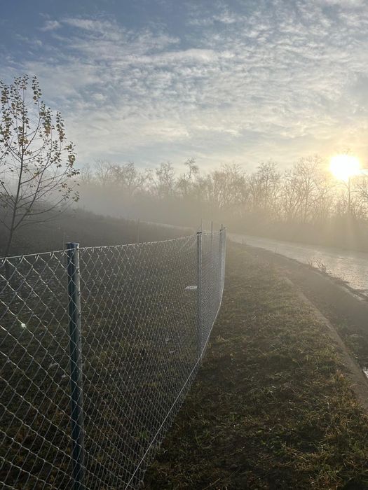 Stalpi galvanizati /plasa de gard