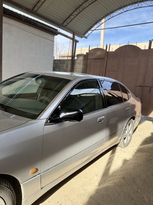 Лексус жс 300