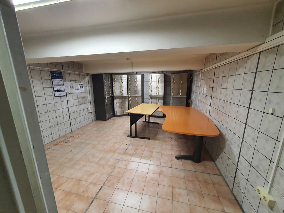 Дава се под наем Промишлена сграда в Севлиево - 60 кв.м за 1020 € - Снимка #11