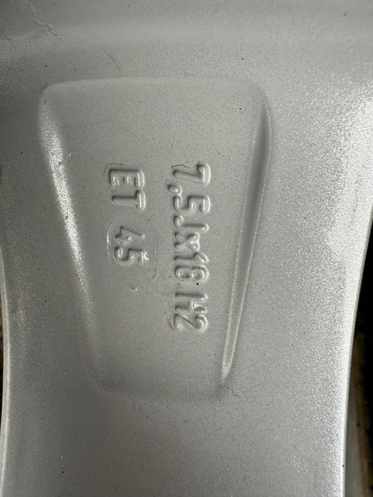 nexen 5/112 ЗИМНИ 225/55/18 Дот 21г