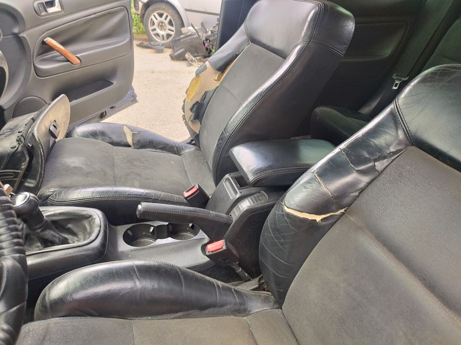 Продавам Пасат Б 5.5  1.9 131 На части