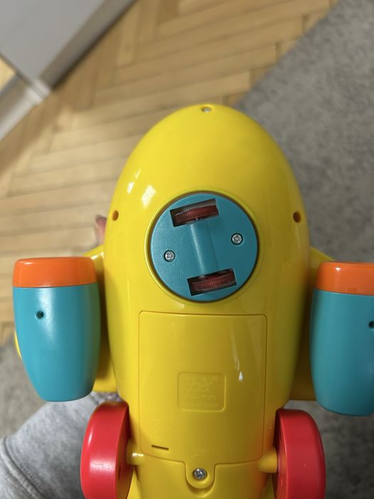 Jucarie interactiva bebe - Avion cu muzica si lumini in limba engleza