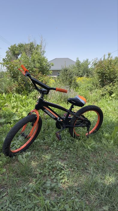 Велик детский. 9-11 лет примерно