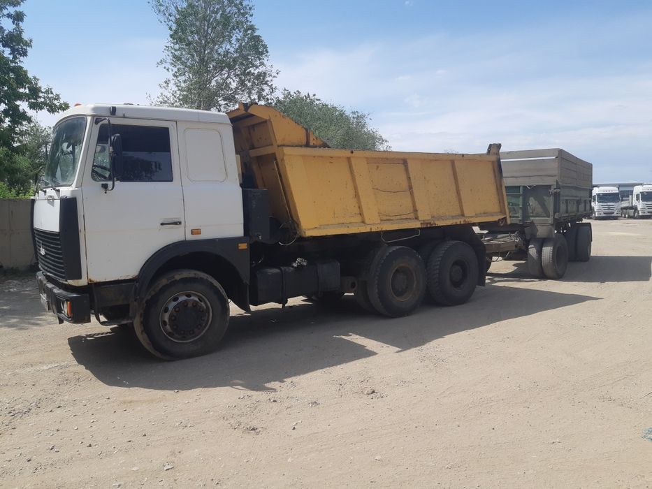 Маз самосвал 551605