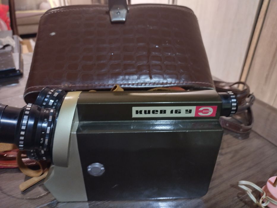 Кинокамера Киев 16 У
