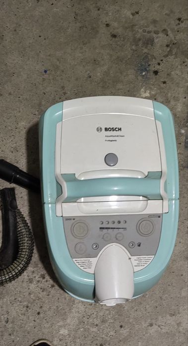 Aspirator Bosch 2000W