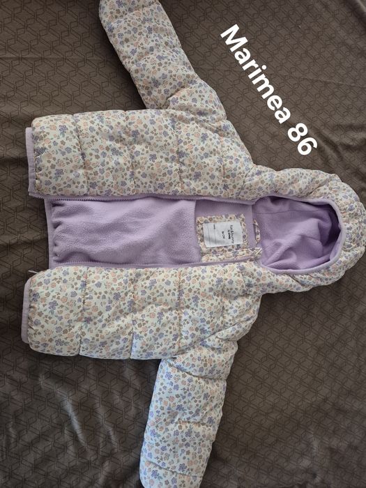 Hainute fetita diverite marimi