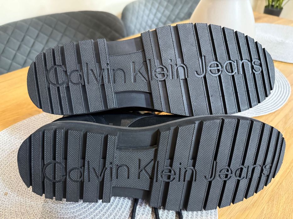 Кубинки  Calvin Klein Jeans Eva Mid Laceup Lth Boot Hiking YM0YM00842