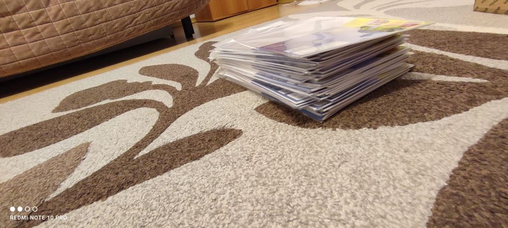 Vând etichete adezive 10file x 24etichete noi sigilate