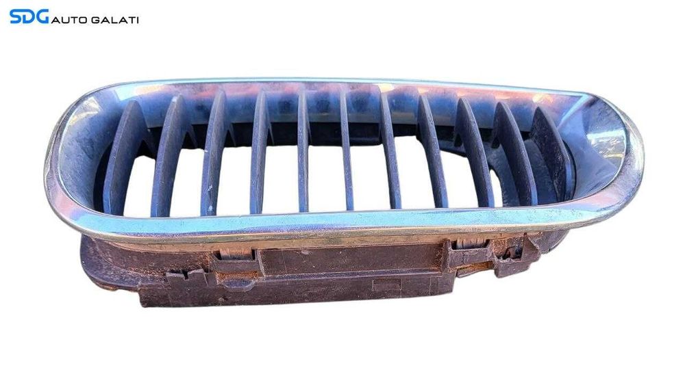 Grila Gura Stanga Aer Capota Ventilatie Aerisire Radiatoare BMW Seria 3 E46 1997 - 2001 Cod 5113-70305490 [L7935]