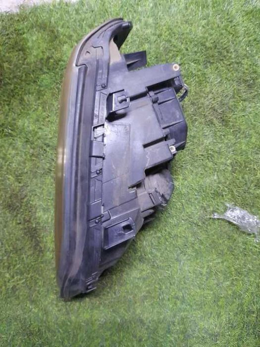 Фара BMW X5 E53 Рейстайлинг