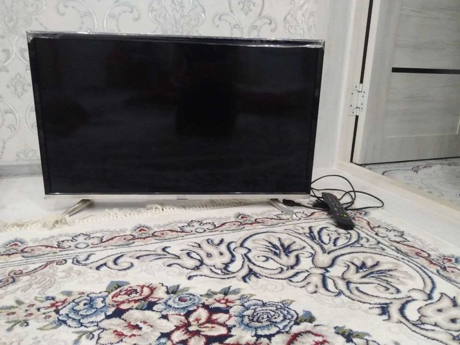 Телевизор Артел.