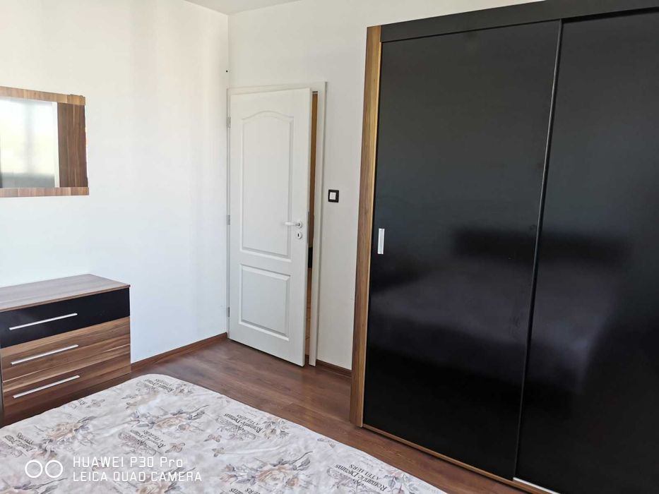 Продава се Тристаен апартамент в Шумен, Добруджански - 83 кв.м за 1352 €/кв.м - Снимка #2