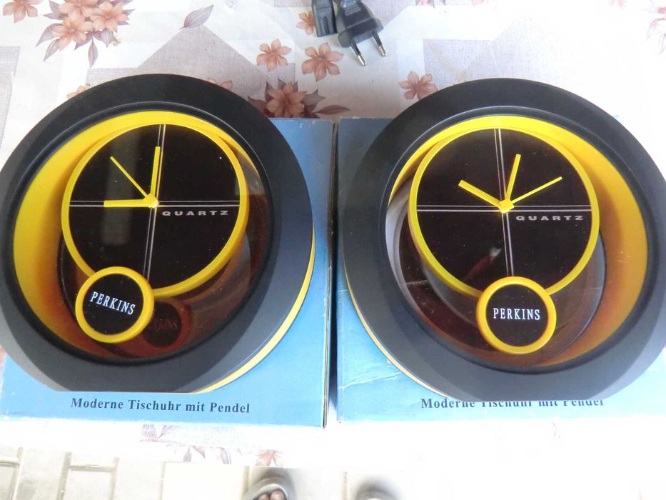 Ceas quart cu pendula  si saltea cu masaj