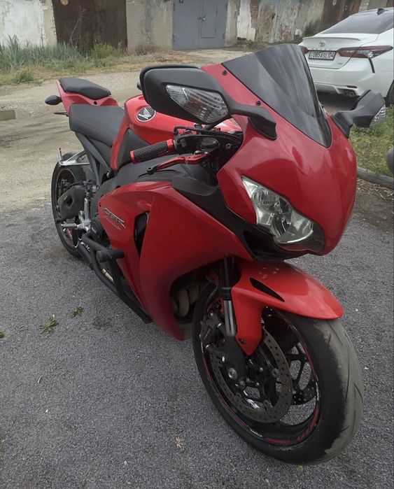Honda CBR 1000 RR/RA Fireblade, 2011 года