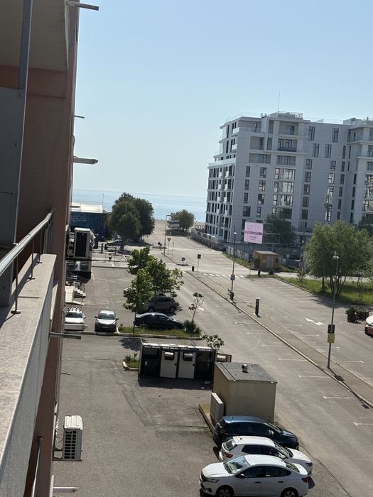 Apartament de inchiriat la malul marii