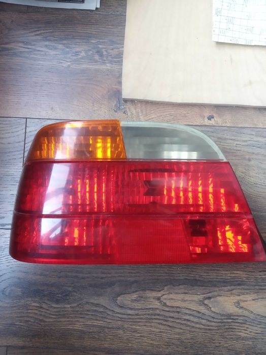 Фонарь левый на BMW E38  рестайлинг