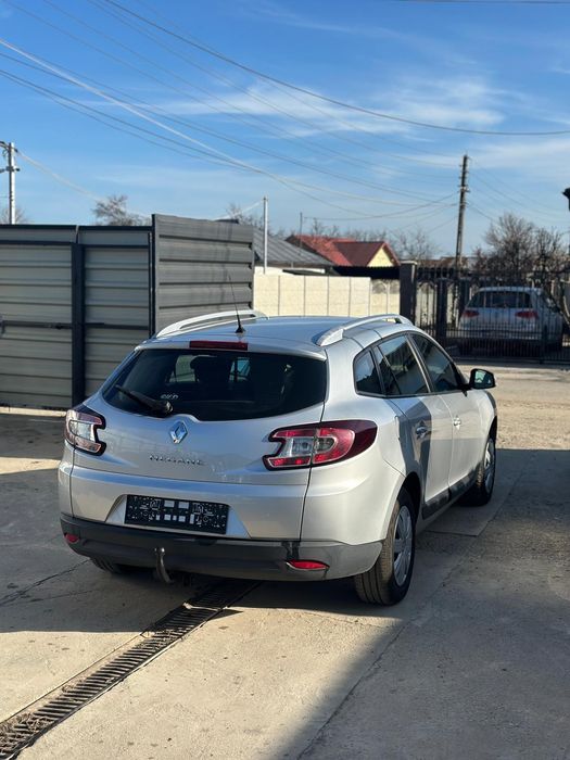 Renault Megane 3 • 1.6 Benzina • Euro 5