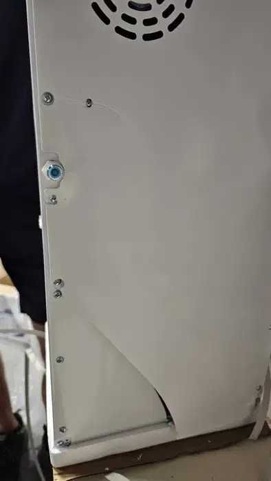 Диспенсър Crown CWD-1922W, Транспортен дефект