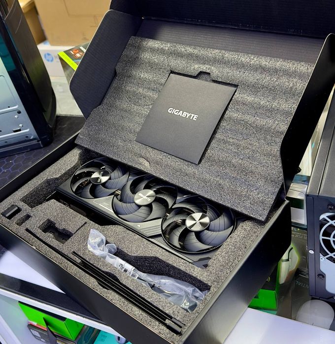 Videokarta Gigabayte 5070ti 16 Gb