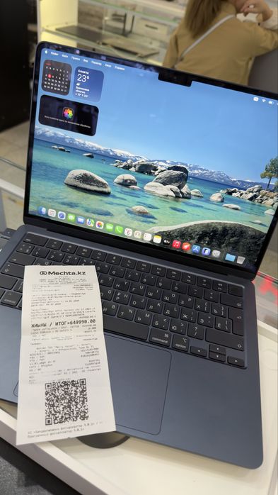 MacBook Air 13 M4 16/256GB Mid