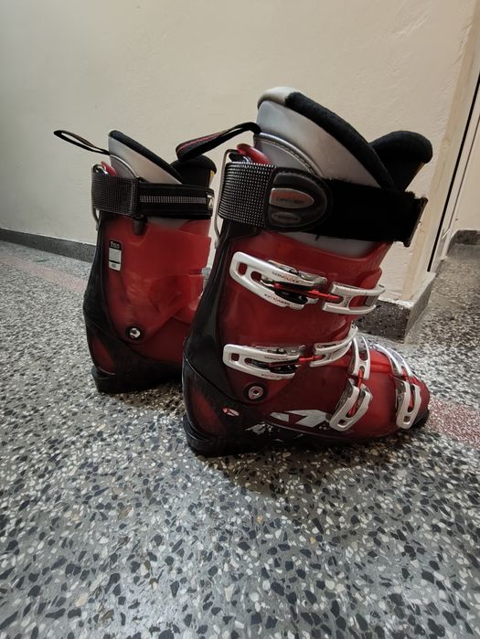 Обувки за ски в добро състояние