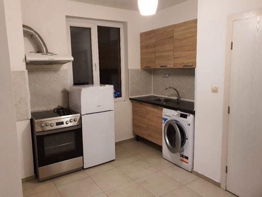 Дава се под наем Едностаен апартамент в София, Витоша - 41 кв.м за 438.6 € - Снимка #2