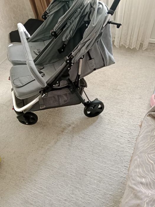 Продаю детскую коляску