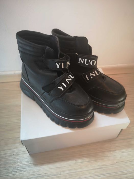 Дамски обувки различни модели