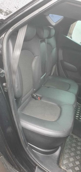 Motor complet fara anexe Hyundai ix35 an 2012 motor 1.7 crdi cod D4FD alternator electromotor portiera dreapta fata haion portbagaj bara spate etrier