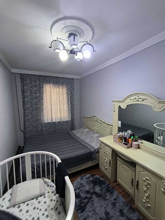 Sotiladi 3 xon kv 1 qavat dokon ofis va xk 2 liniya Sebzor Ganga NBU