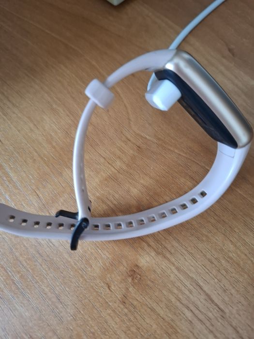 Фитнес браслет Huawei