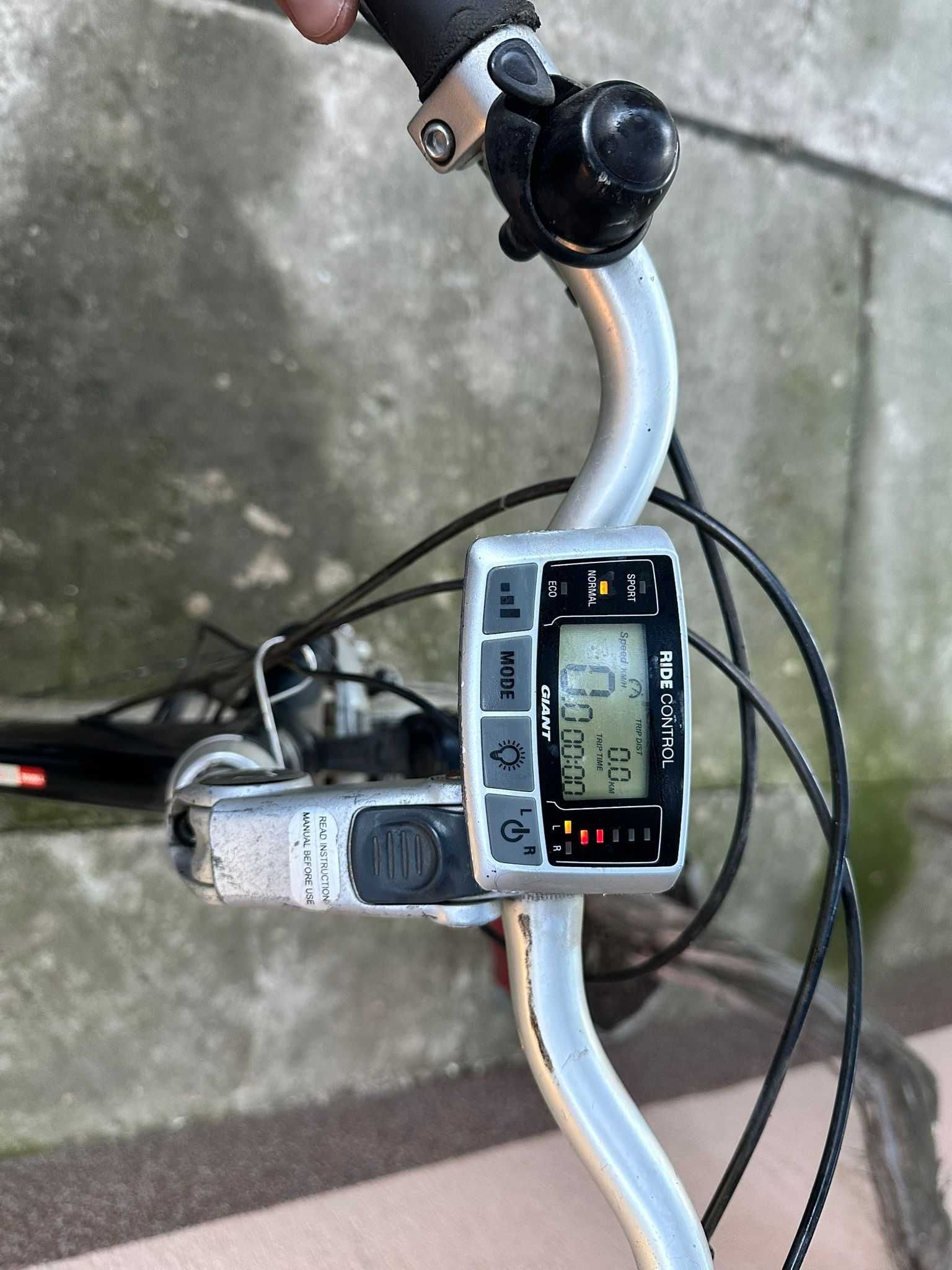 Bicicleta electrica Giant Twist GO Double Hybrid Brad OLX.ro