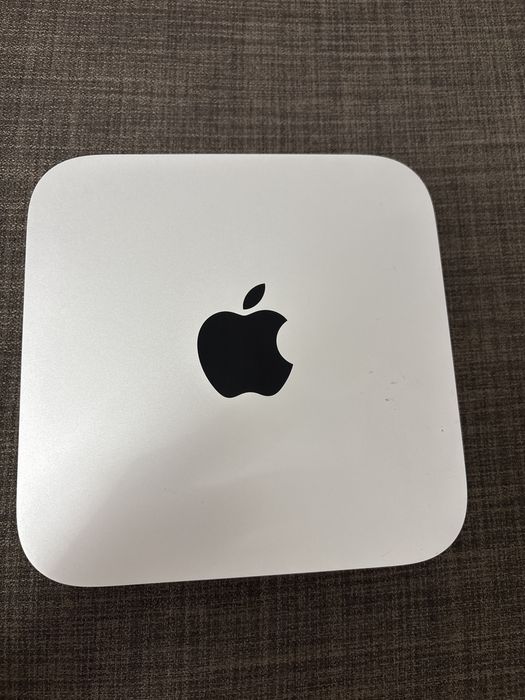 Mac mini M2 Apple