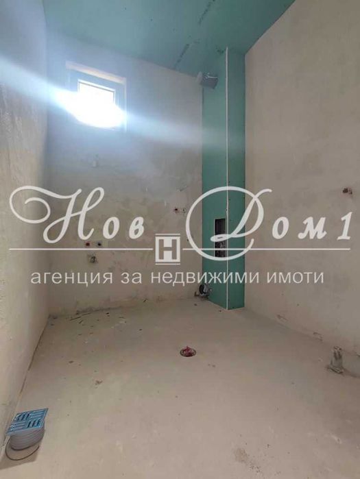 стилен тристаен апартамент в нова луксозна сграда