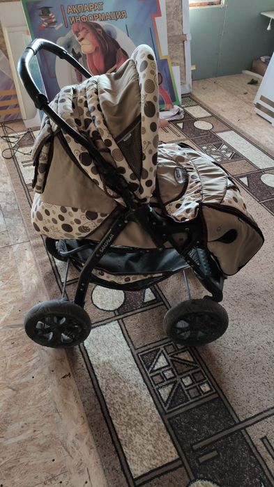 Продам коляску 5000 тысяч