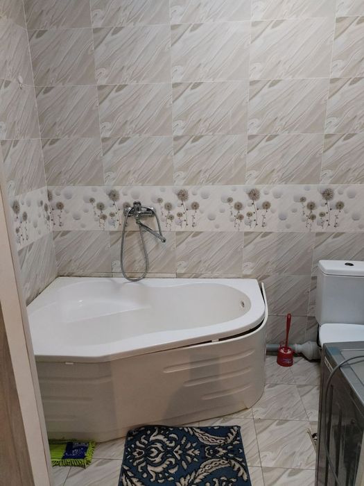 Срочно Квартира сатылады изинде кредити бар азайып барыушы графиг