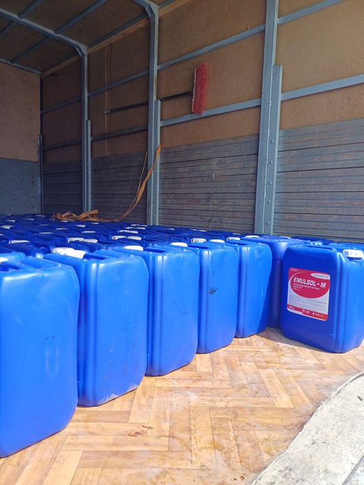 Смазки для опалубки  opalupka un mwxsus moy
Emulsol EKS-M
[СЕРТИФИКАТ