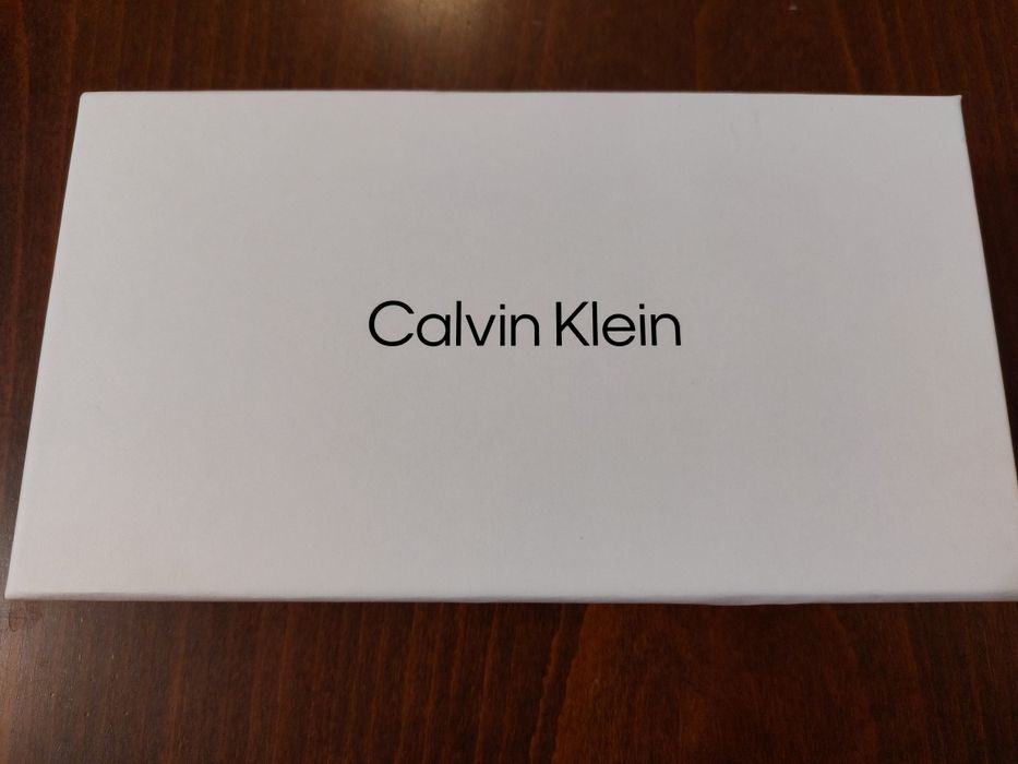 Портфейл Келвин Клайн