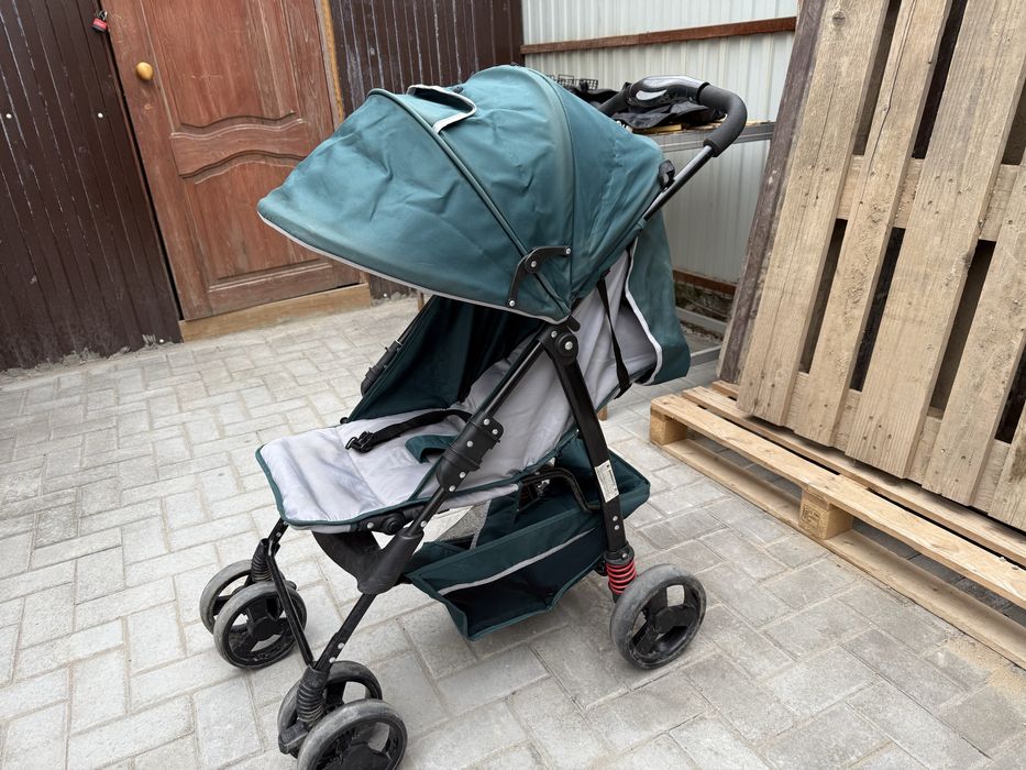 Продается коляска в хорошем состоянии