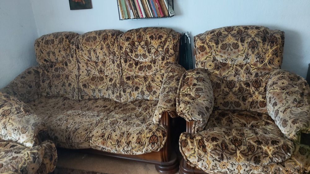 Холна гарнитура.Масив