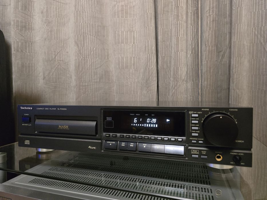 Technics SL-PG520A - CD Player Hi-Fi Vintage, MASH DAC, Made in Germany