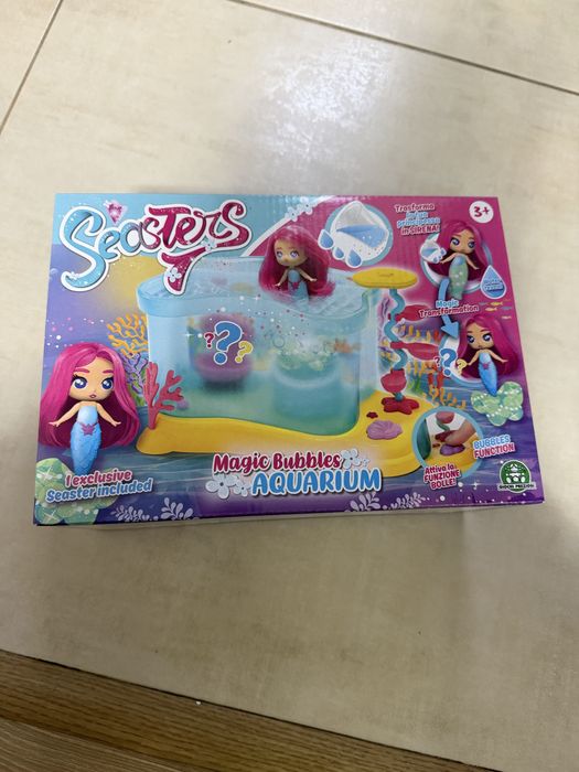 Piscina cu sirena Noua