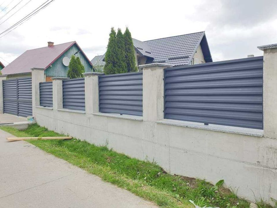 Garduri si porti din panouri stil jaluzele si alte modele disponibile