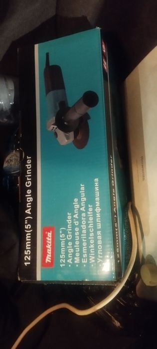 Продам болгарку макита новая неиспользовалась.