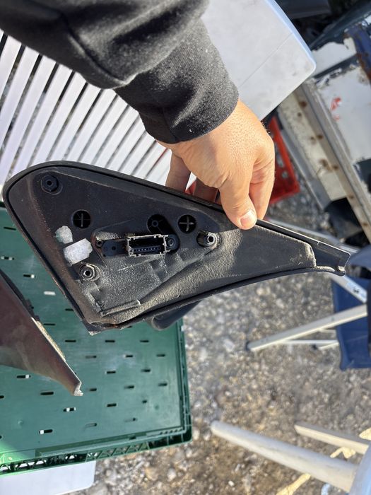 Ел.Огледала за Рено Клио 2 1998- 2005г