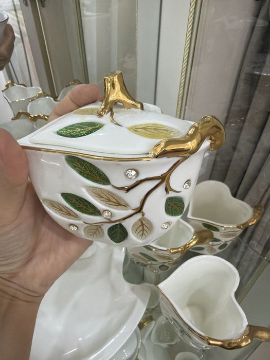 Продаётся чайный сервиз
