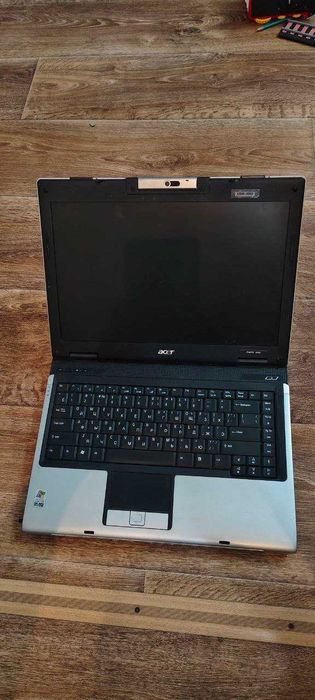 Ноутбук на запчасти